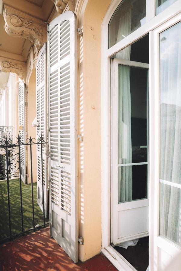 Cannes Centre Ville- Bel Appartement Studio + Mezzanine ภายนอก รูปภาพ