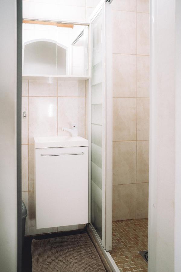 Cannes Centre Ville- Bel Appartement Studio + Mezzanine ภายนอก รูปภาพ